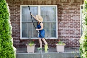 washing house siding